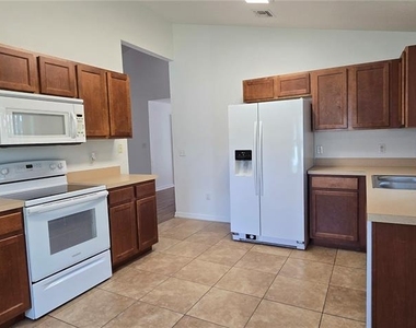 1500 Kayuni Drive - Photo Thumbnail 24
