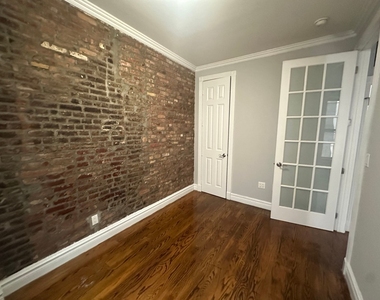 2BR in East Village - Photo Thumbnail 3