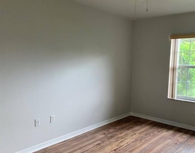 38 Lindsay Drive - Photo Thumbnail 20