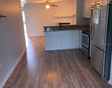 38 Lindsay Drive - Photo Thumbnail 17