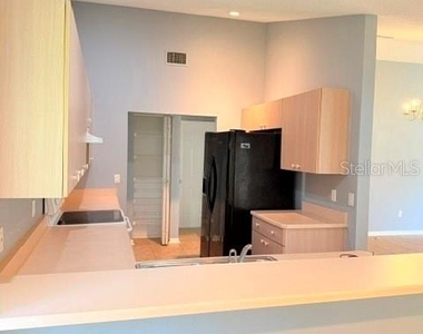 20 Palm Lane - Photo Thumbnail 6