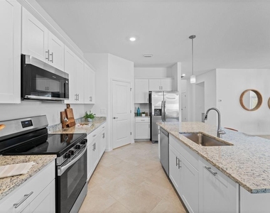 1536 Saddlewood Circle - Photo Thumbnail 13