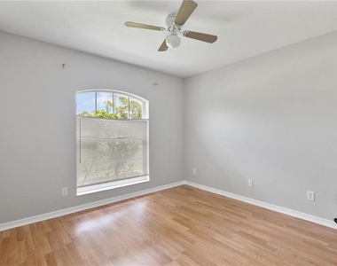 2745 Nellie Lane - Photo Thumbnail 18
