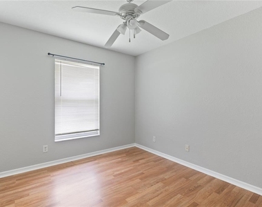 2745 Nellie Lane - Photo Thumbnail 16