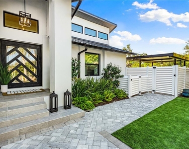 2500 Monterey Street - Photo Thumbnail 2