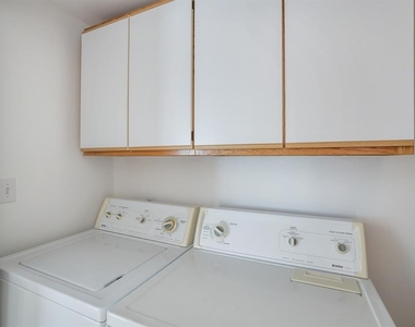 2804 Avenue C - Photo Thumbnail 11