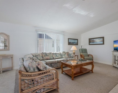 2804 Avenue C - Photo Thumbnail 3