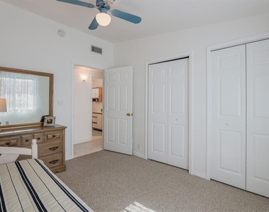 2804 Avenue C - Photo Thumbnail 16