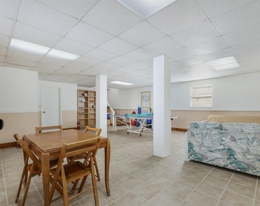 2804 Avenue C - Photo Thumbnail 20