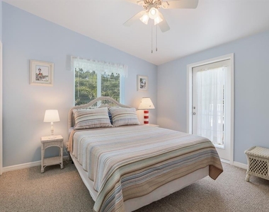 2804 Avenue C - Photo Thumbnail 12