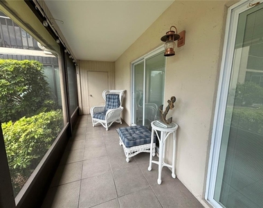 6301 Manatee Avenue W - Photo Thumbnail 20