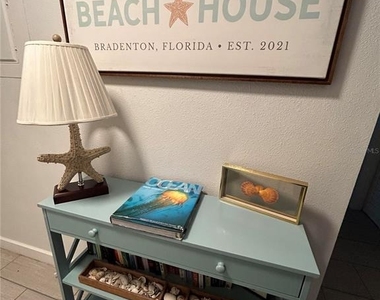 6301 Manatee Avenue W - Photo Thumbnail 1