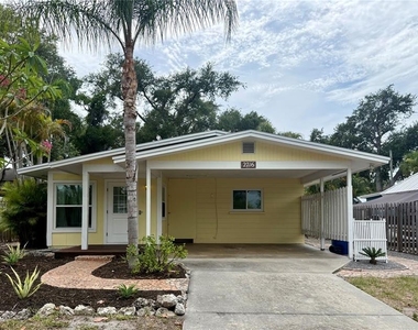 2716 Blossom Drive - Photo Thumbnail 13