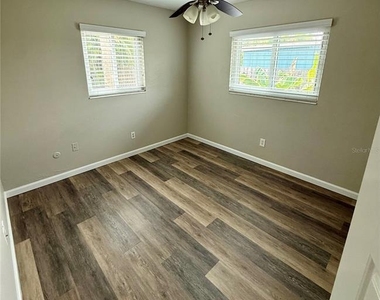 2716 Blossom Drive - Photo Thumbnail 7