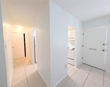 5872 Easy Street - Photo Thumbnail 6