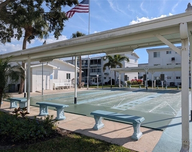 5872 Easy Street - Photo Thumbnail 18