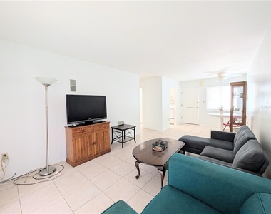 5872 Easy Street - Photo Thumbnail 13