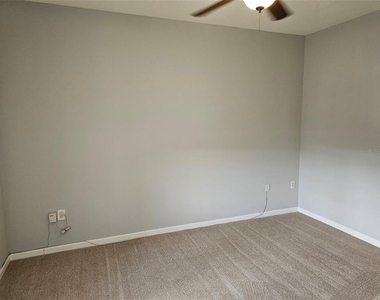 4802 51st Street W - Photo Thumbnail 11