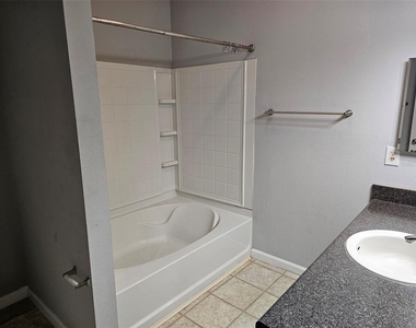 4802 51st Street W - Photo Thumbnail 16