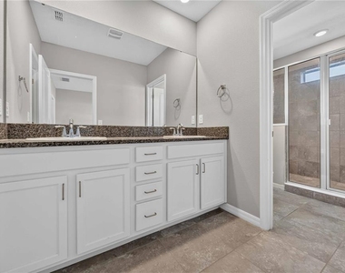 2683 Midnight Pearl Drive - Photo Thumbnail 19
