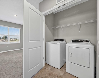 2683 Midnight Pearl Drive - Photo Thumbnail 24