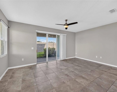 2683 Midnight Pearl Drive - Photo Thumbnail 12
