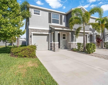2683 Midnight Pearl Drive - Photo Thumbnail 1
