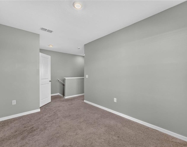 2683 Midnight Pearl Drive - Photo Thumbnail 22