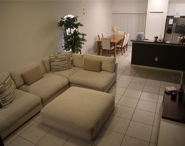 8339 Birch Haven Lane - Photo Thumbnail 4