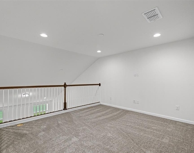 5248 Blossom Cove - Photo Thumbnail 14