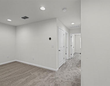 5248 Blossom Cove - Photo Thumbnail 20