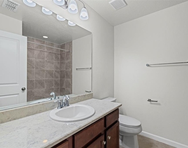 5248 Blossom Cove - Photo Thumbnail 22