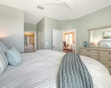 17600 Opal Sand Drive - Photo Thumbnail 24