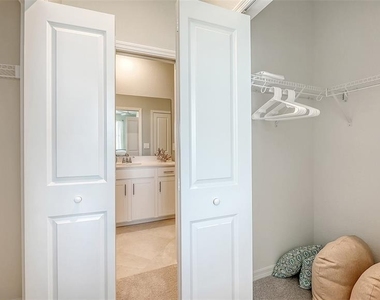 17600 Opal Sand Drive - Photo Thumbnail 26