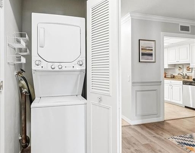 4540 Bee Ridge Road - Photo Thumbnail 15