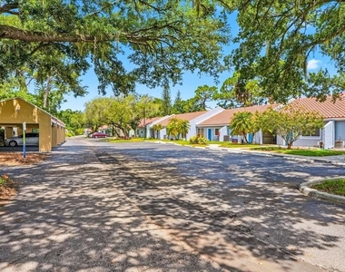 4540 Bee Ridge Road - Photo Thumbnail 20