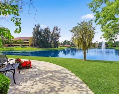 4540 Bee Ridge Road - Photo Thumbnail 24