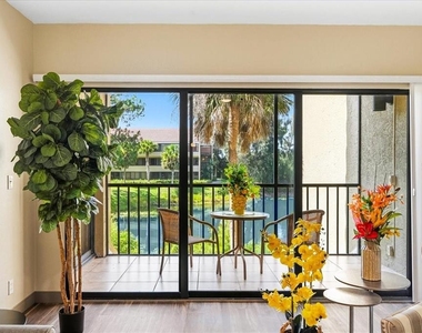 4540 Bee Ridge Road - Photo Thumbnail 3