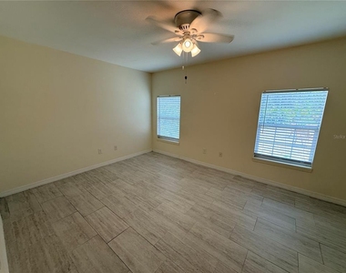 9064 Bensonhurst Lane - Photo Thumbnail 6