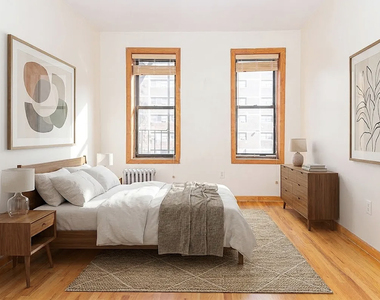 126 Graham Avenue - Photo Thumbnail 3