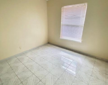 7421 Bishop Flores Drive - Photo Thumbnail 19