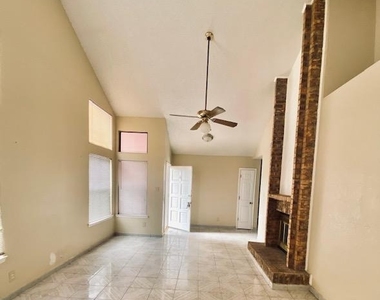 7421 Bishop Flores Drive - Photo Thumbnail 2