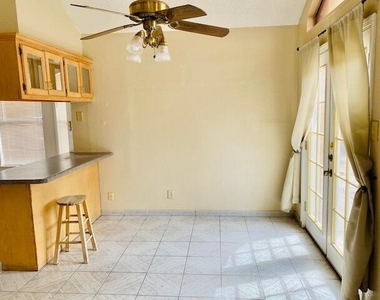 7421 Bishop Flores Drive - Photo Thumbnail 5