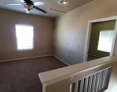 12048 Copper Mine Lane - Photo Thumbnail 10