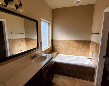 12048 Copper Mine Lane - Photo Thumbnail 6