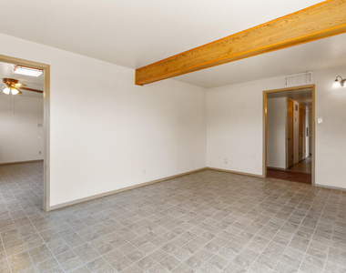 5201 Cornell Avenue - Photo Thumbnail 27