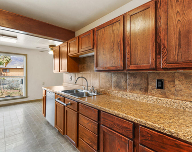 5201 Cornell Avenue - Photo Thumbnail 18