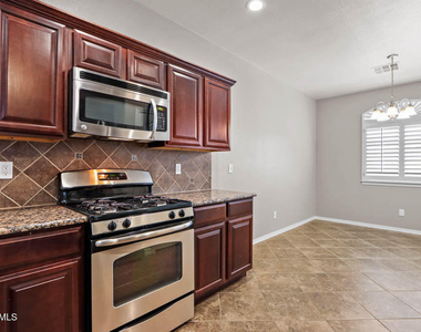 14229 Bluesky Point Court - Photo Thumbnail 11