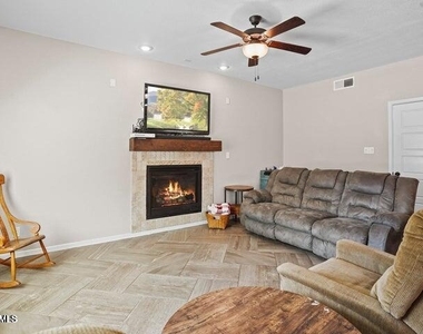 11344 Bar Ranch Court - Photo Thumbnail 12