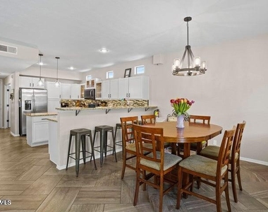 11344 Bar Ranch Court - Photo Thumbnail 10